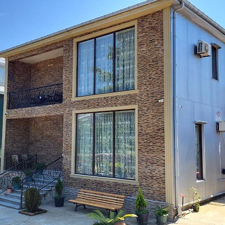 Guesthouse Gocha Beridze บาทูมิ ภายนอก รูปภาพ