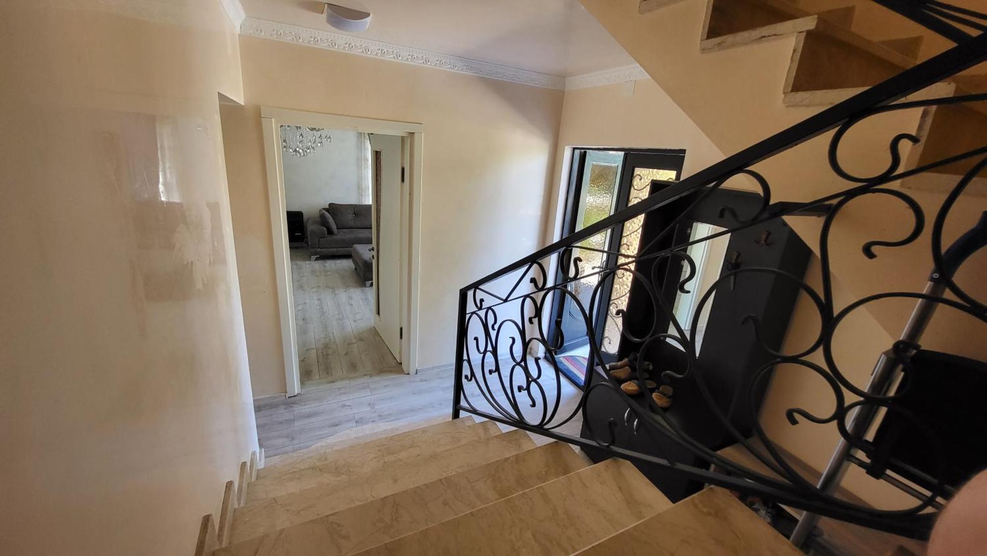 Guesthouse Gocha Beridze บาทูมิ ภายนอก รูปภาพ
